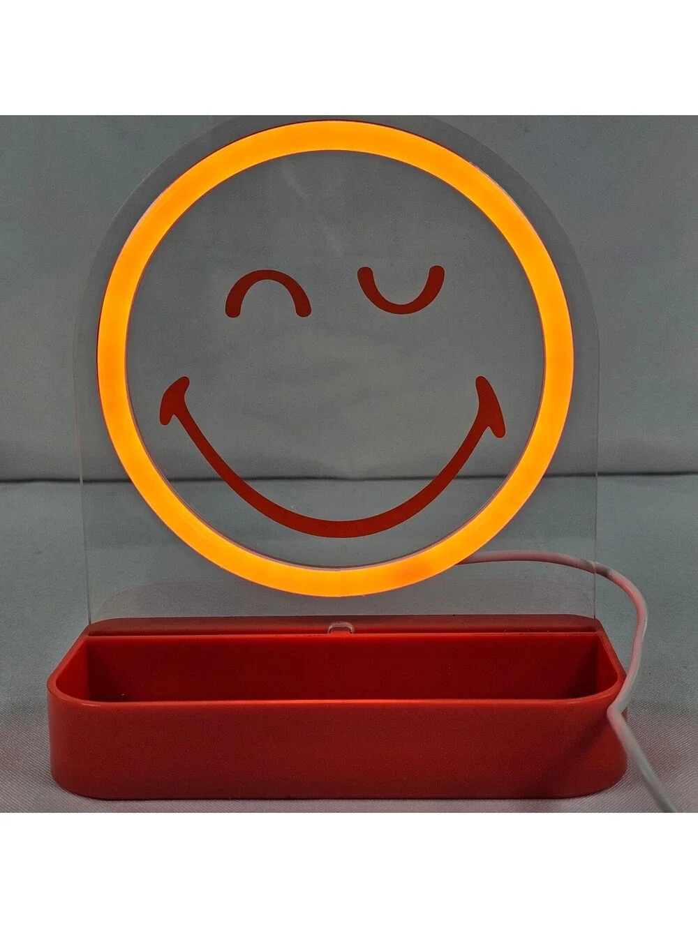 New Yoobi SmileyWorld LED Light Desk Tray USB Powered Orange Winking Smiley Face